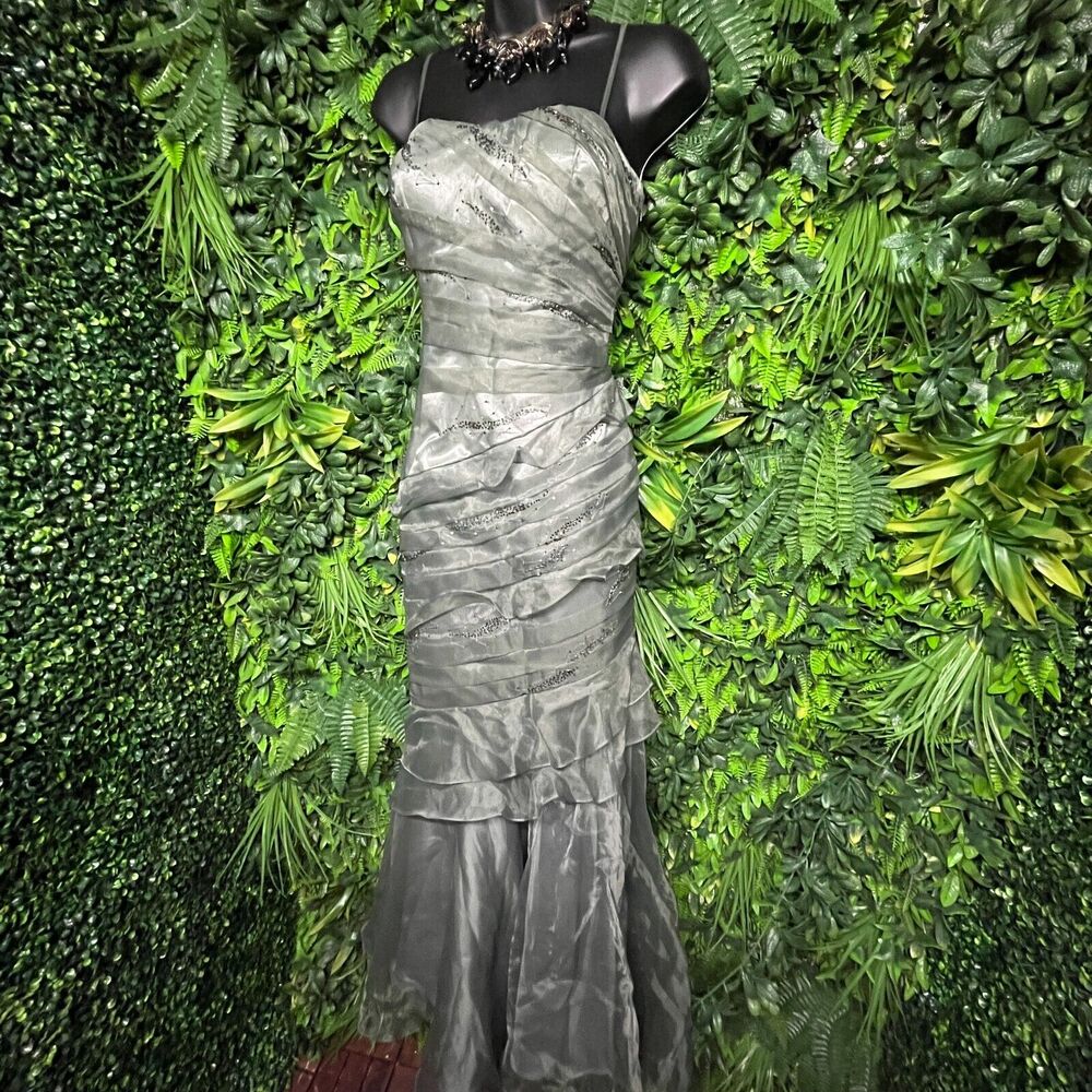 Women Dress Medium Gray Long Formal Mermaid Hem Pleated Sequin Maria Bonita 1045